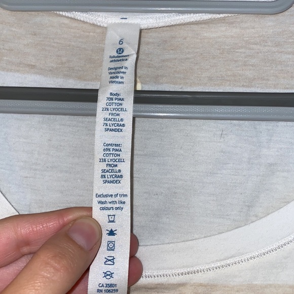 NWT lululemon striped Every Yogi Tee Size 6 - Picture 4 of 5